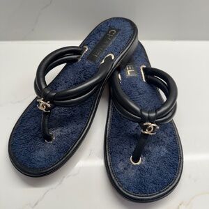 Chanel Sandals Woman’s size 7 1/2